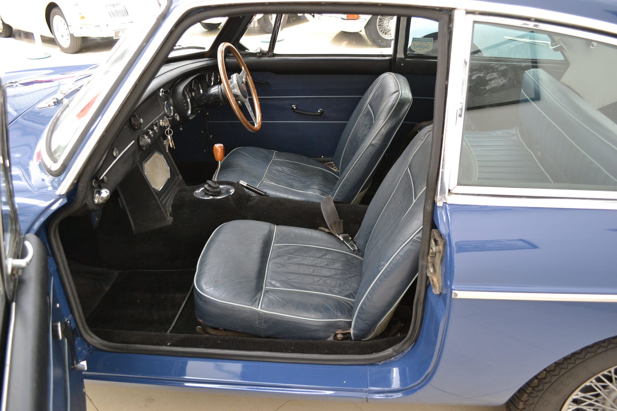 MG BGT B GT