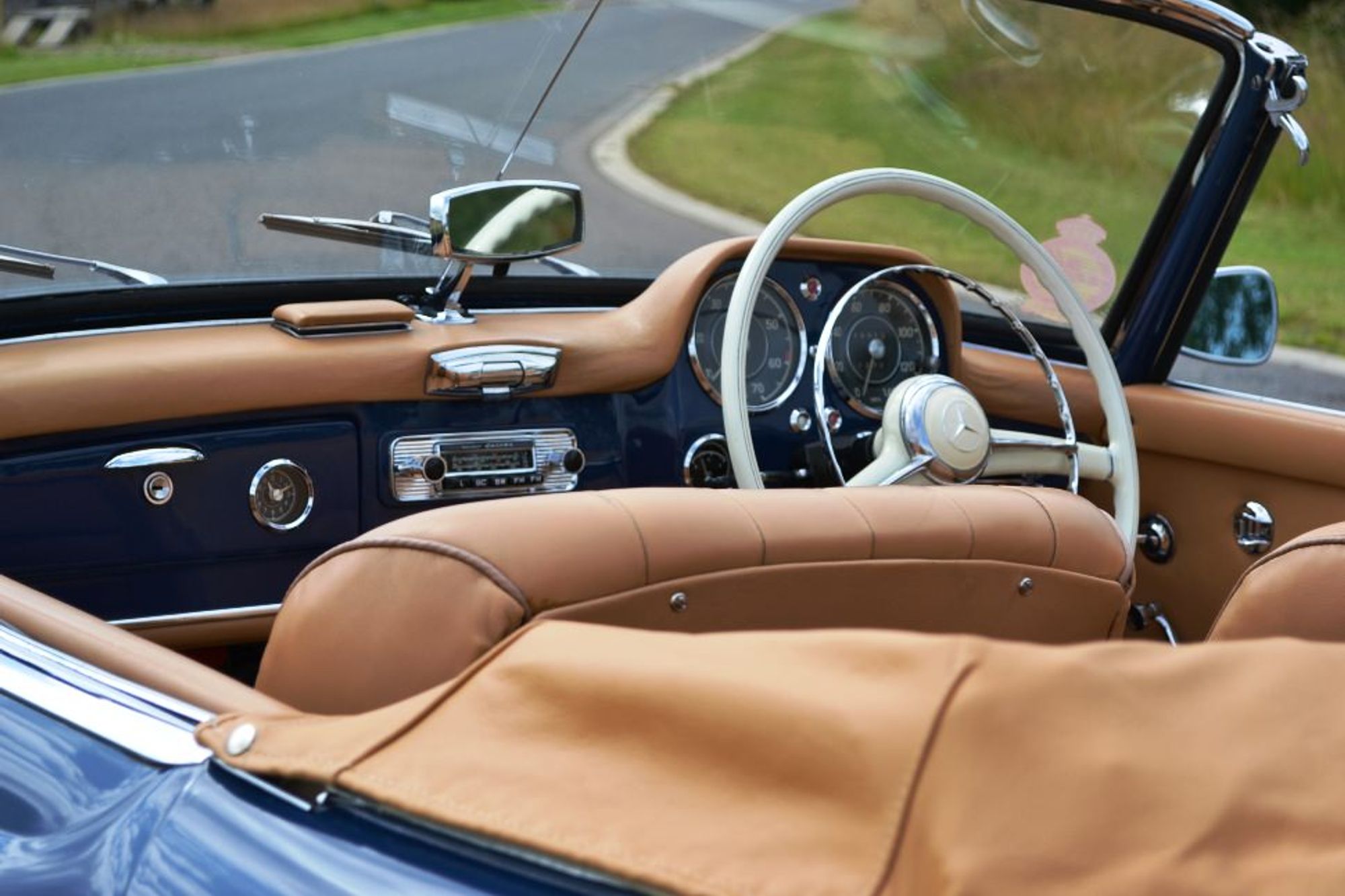 Mercedes-Benz 190SL W121