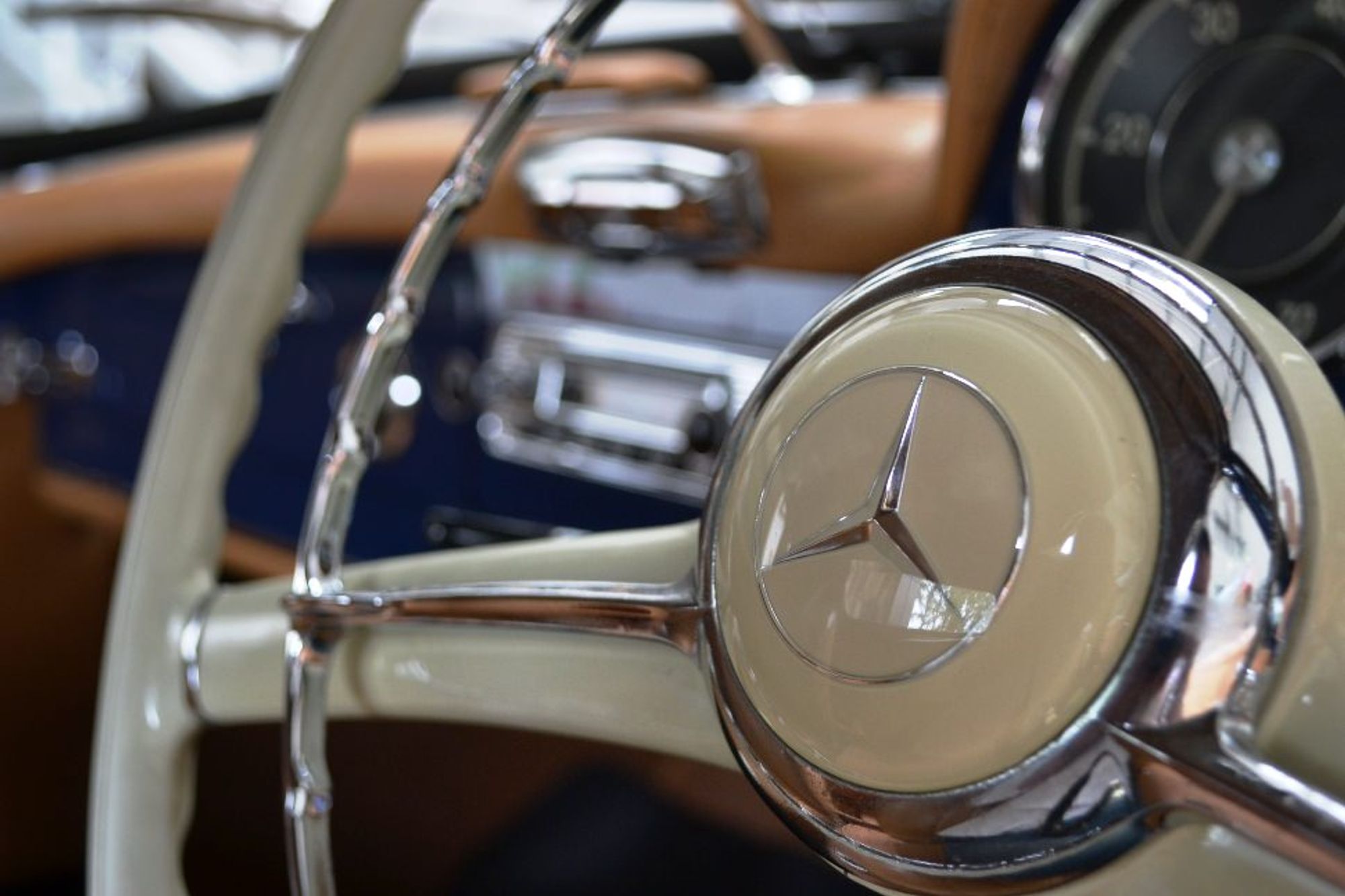 Mercedes-Benz 190SL W121