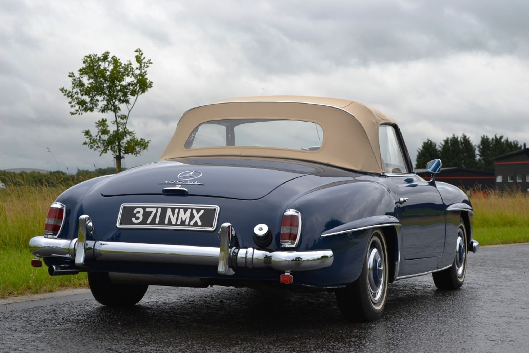 Mercedes-Benz 190SL W121