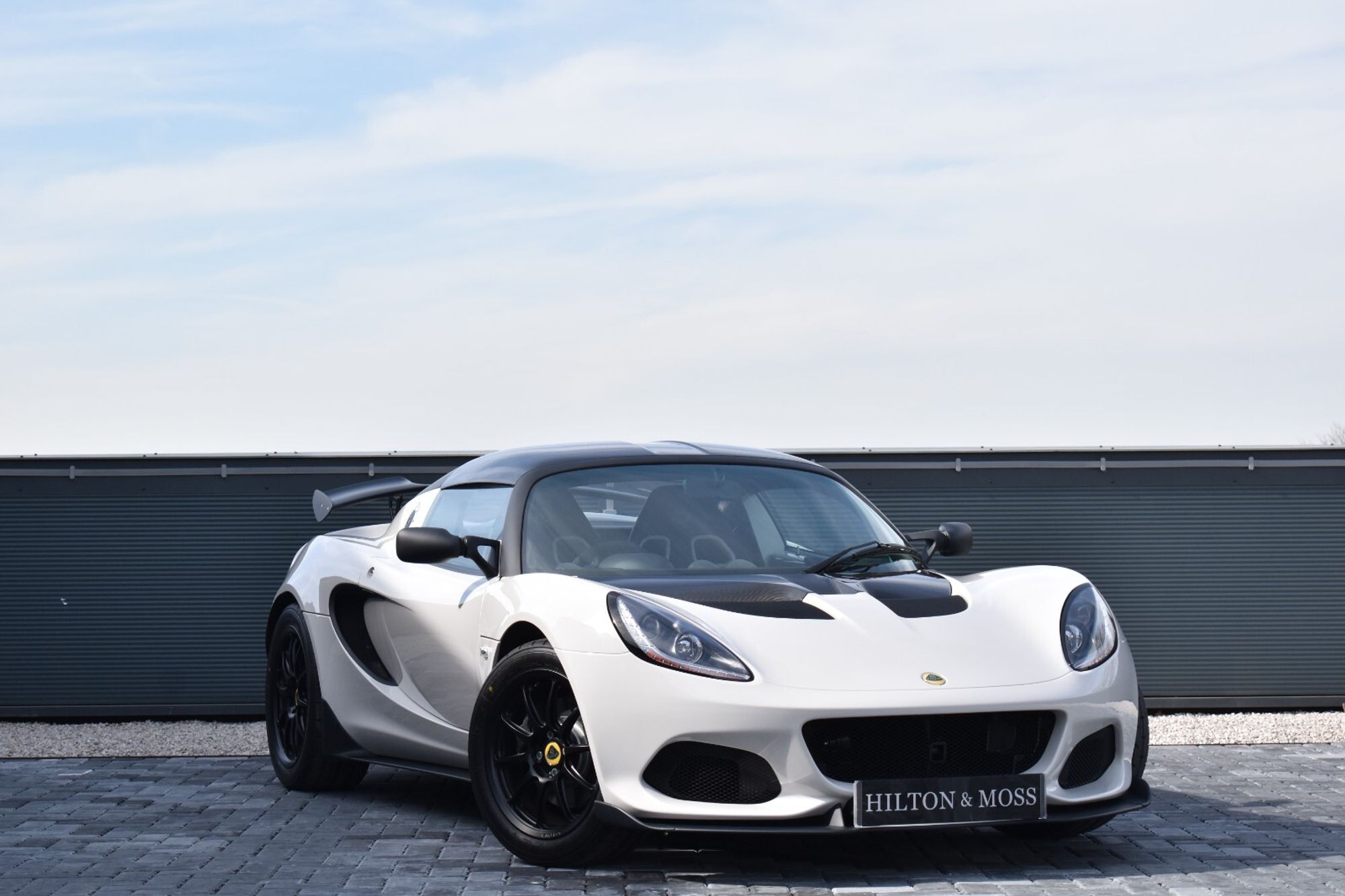 2022 Lotus Elise